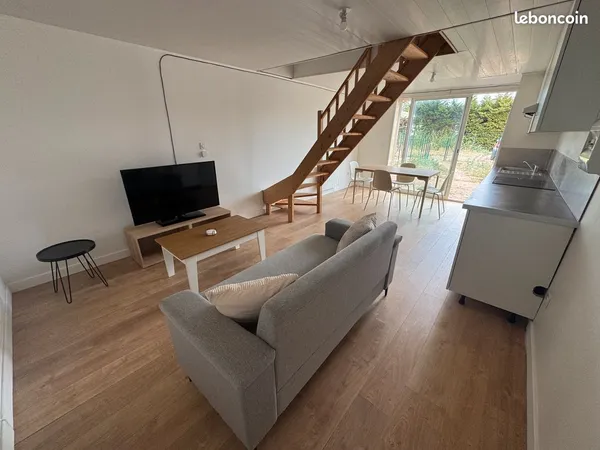 T2 bis MEUBLÉ rénové - Duplex avec jardin privatif - Coutras