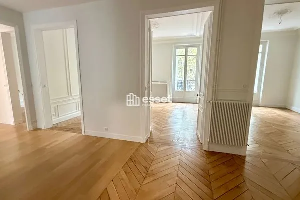 Appartement 3 pièces 87 m²