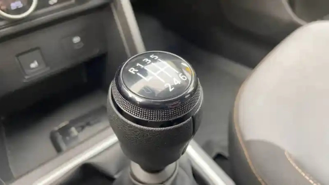 Dacia Jogger eco-g 100 7 places gsr2 — photo 61