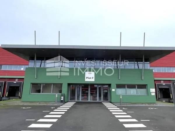 Local d'activité 31675 m²