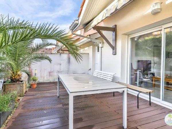 Maison 5 pièces 84 m²