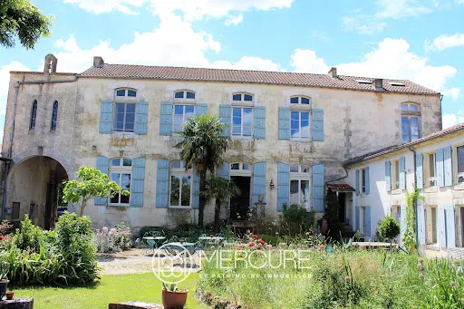 Propriété 31 pièces 1200 m²