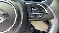 Suzuki Swift 1.2 Hybrid 83ch Privilège Auto — photo 11