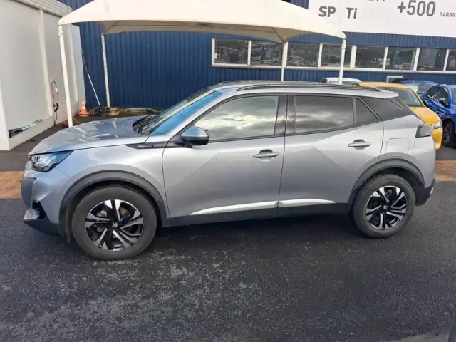 Peugeot 2008 puretech 130 s&amp;s eat8 — photo 29