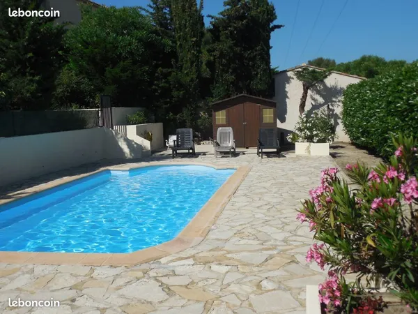 Appartement rez de villa carnoux cassis
