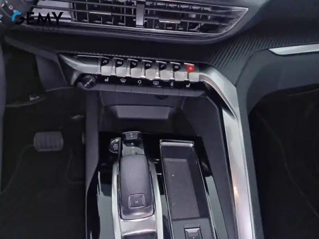 Peugeot 3008 puretech 130ch s&amp;s eat8 — photo 14
