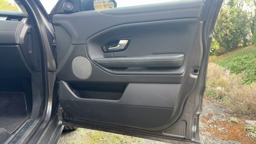 Land Rover Range Rover Evoque 2.0 TD4 150 4WD BVA9 - HSE – 2018 – 121252 km – Diesel – Boîte Automatique — photo 40