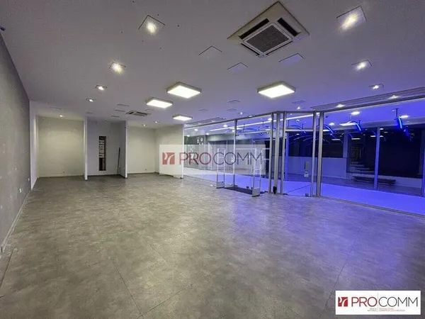 Local 78 m²