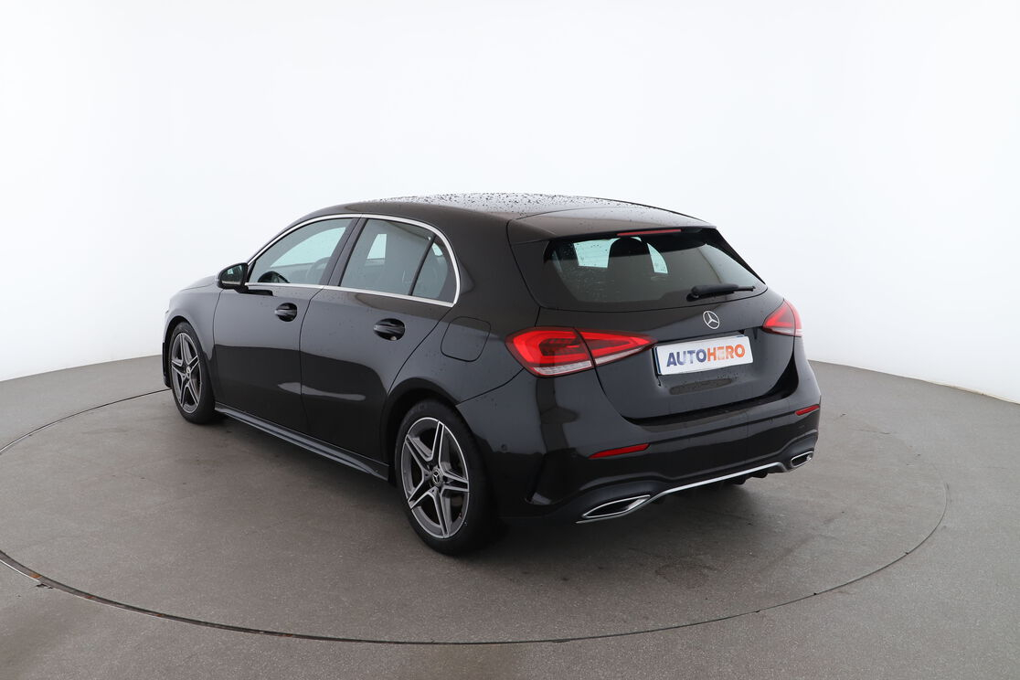 Mercedes-Benz Classe A 180 AMG Line 7G-DCT — photo 3