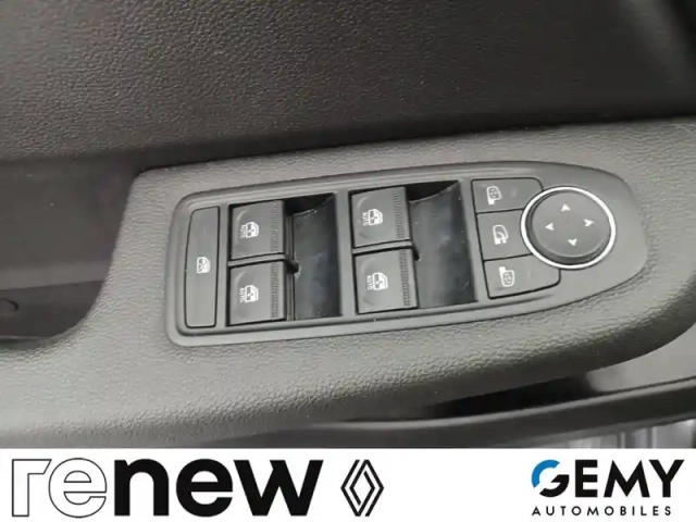 Renault Clio tce 90 — photo 12