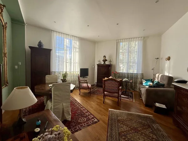 Appartement 5 pièces 140 m²