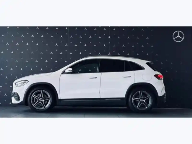 Mercedes Gla 220 d 4matic amg line — photo 26
