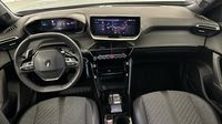 Peugeot 2008 1.2 PureTech 130ch S&S Allure EAT8 — photo 11
