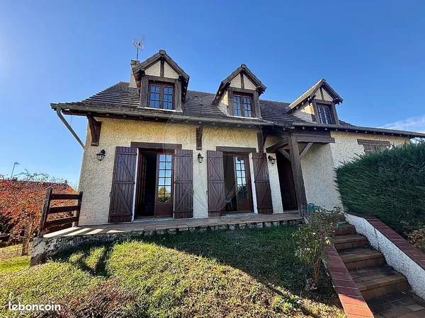 Maison 5 pièces 140 m²