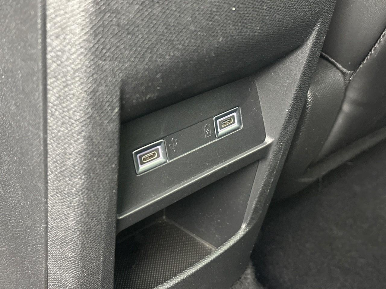 Citroën C5 X puretech 180 s&s eat8 shine — photo 37