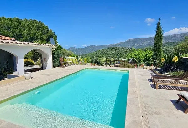 Maison 5 pièces 111 m²