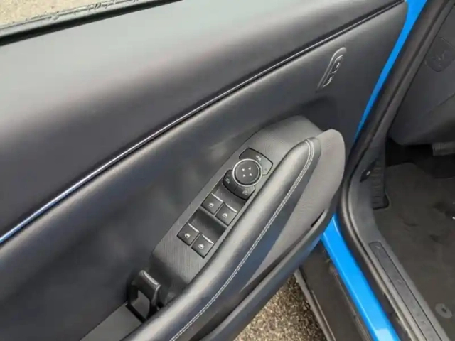 Ford Mustang mach-e 269ch standard range 76kwh 7cv — photo 10