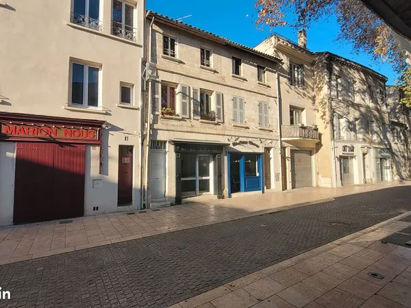 Immeuble 5 pièces 111 m²
