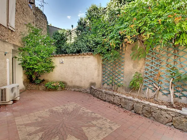 A VENDRE EN EXCLUSIVITE SALERNES - Maison de village 5 pièces 130m2 + GARAGE + TERRASSE + BALCON