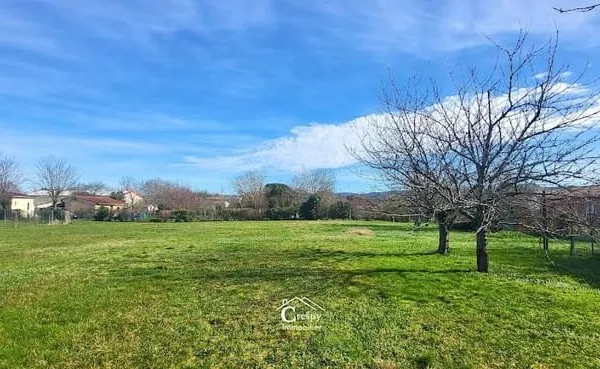 Terrain 2175 m²