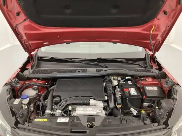 Peugeot 2008 puretech 130 s&amp;s eat8 — photo 29