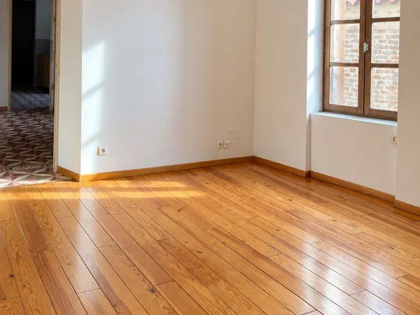 650 , appartement 90m2, Brignon