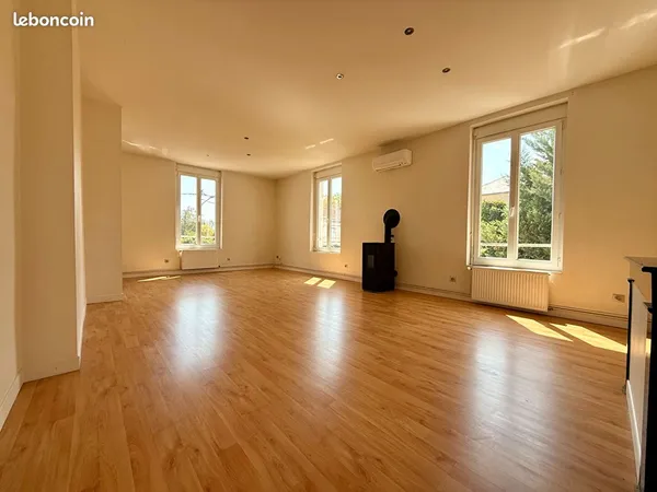 Appartement 4 pièces 156 m²