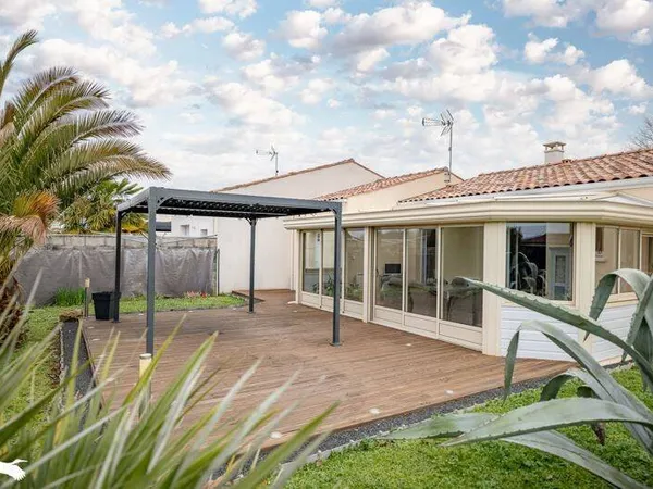 Maison de plain-pied 5 pièces 106 m²