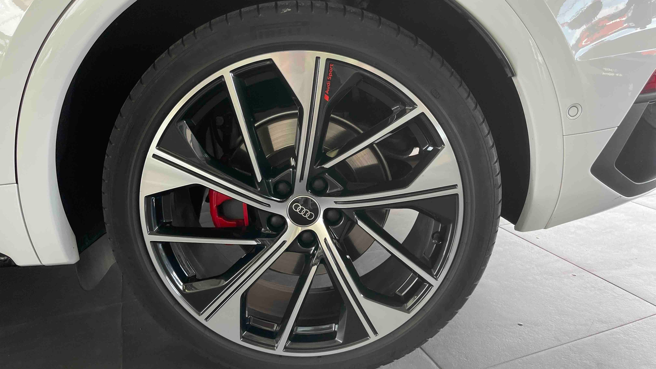 Audi Q5 Sportback 50 TFSIe 299 S tronic 7 Quattro — photo 26