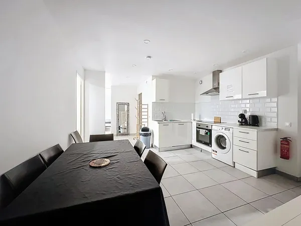 ENSEMBLE IMMOBILIER À FORT POTENTIEL – NICE OUEST