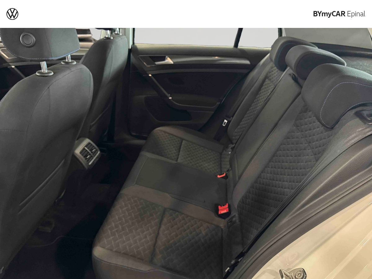 Volkswagen Golf 1.5 TSI 130 EVO BVM6 — photo 12