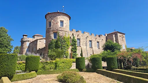 Château 25 pièces 943 m²