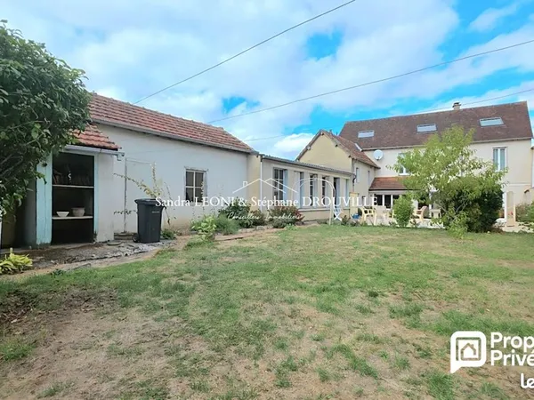 Maison 8 pièces 225 m²