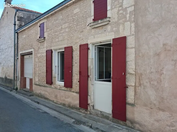 Maison mitoyenne T3