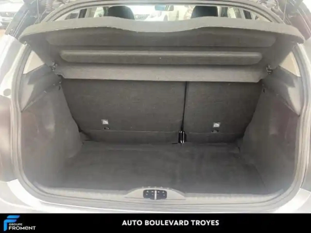 Citroën C3 1.2 puretech 110ch s&amp;s shine 120-123g — photo 6