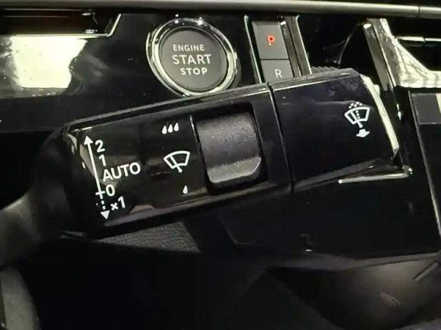 Peugeot 3008 hybrid 145 e-dcs6 — photo 70