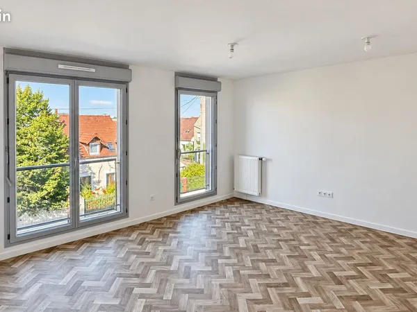 Studio neuf de 28.9 m2, cuisine équipée, calme, avec vue dégagée