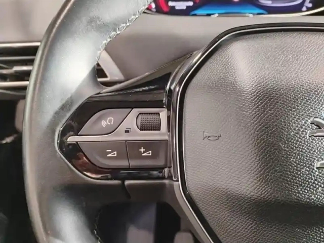 Peugeot 3008 puretech 130ch s&amp;s bvm6 allure pack — photo 19