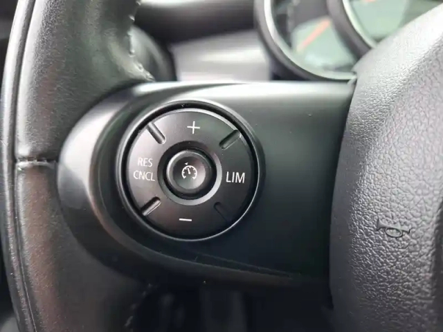 Mini Mini hatch 5 portes cooper 136 ch bva7 — photo 138