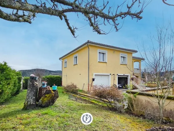 Monsols : Maison 5 chambres, 1329 m2 de terrain, garage...