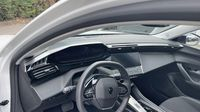 Peugeot 308 PHEV 180ch Active Pack e-EAT8 — photo 8