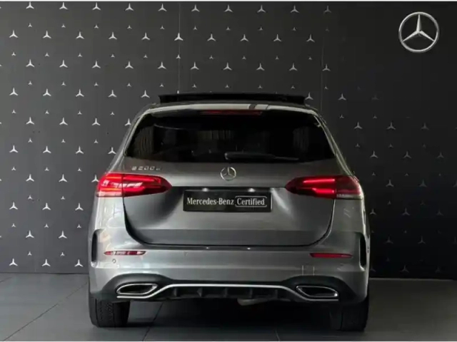 Mercedes Classe B 200 d amg line edition — photo 34