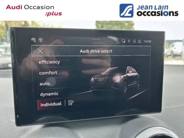 Audi Q2 35 tfsi 150 s tronic 7 — photo 20