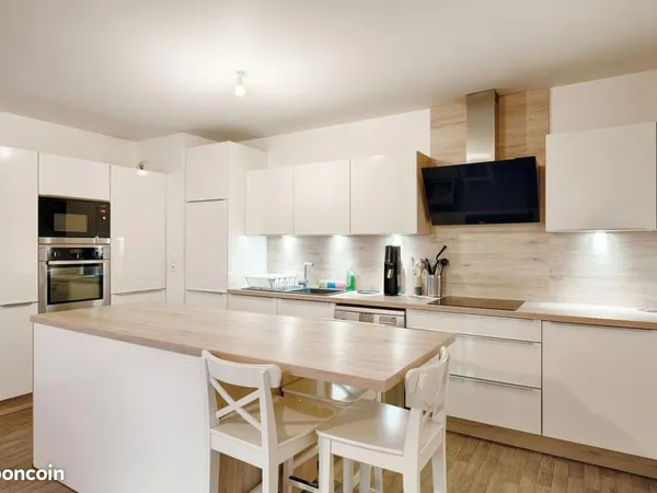 Appartement 4 pièces 81 m²