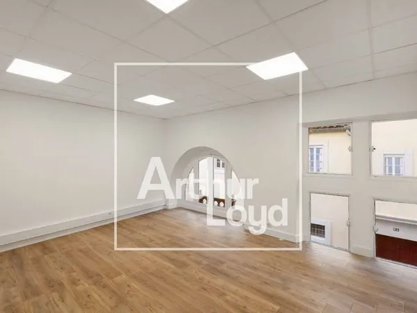Bureaux 152 m²