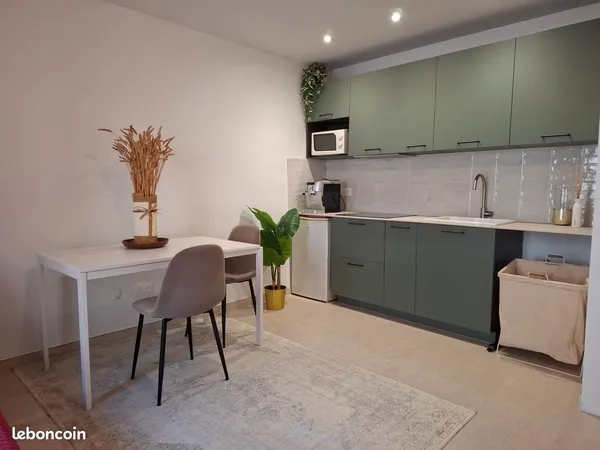 Studio meublé 22m2 - Paris 15ème Charles Michels