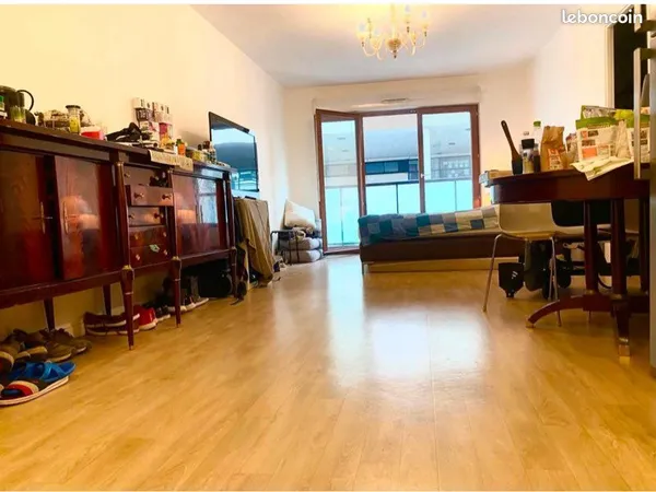 SOUS-LOCATION T2 a 950 euros 50 m² meublé entre Porte de Montreuil & Vincennes (proche Bagnolet / Pa
