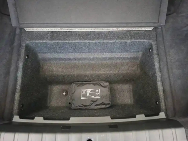 Bmw I4 edrive40 — photo 27
