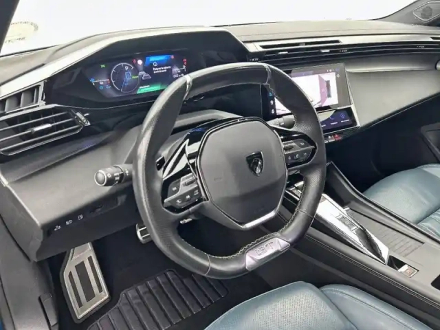 Peugeot 408 phev 225 e-eat8 — photo 46