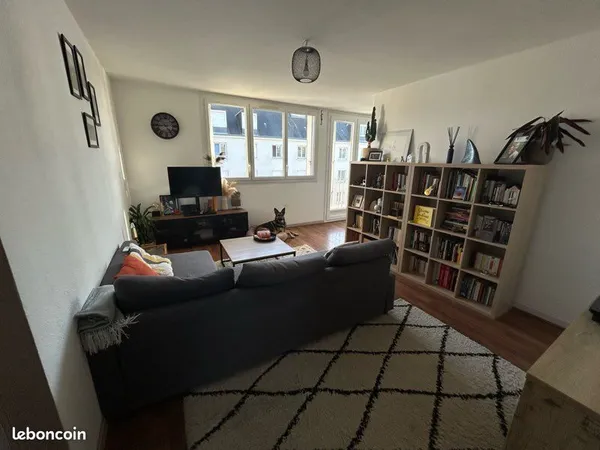 Appartement T4 à Saint-Cyr-sur-Loire